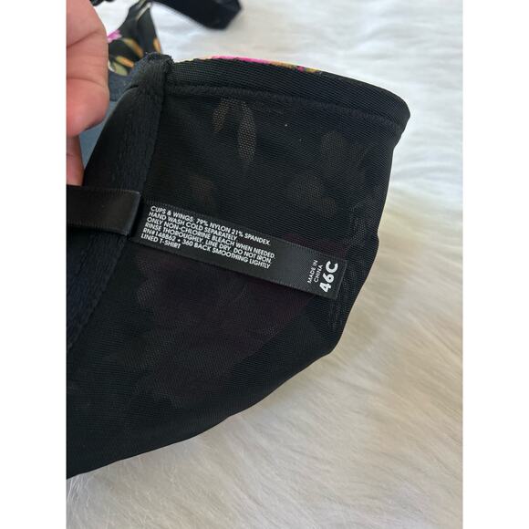 NWT Torrid Curve T-Shirt Lightly Lined Front Close Floral Skull Bra Size 46C - Picture 10 of 11